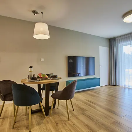 Forest Apartment *