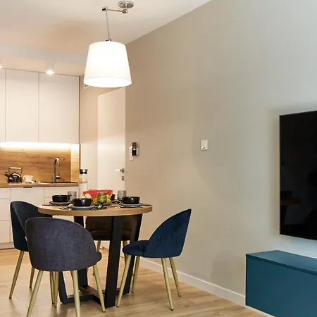 Apartment Forest *